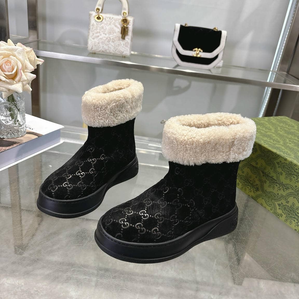 074